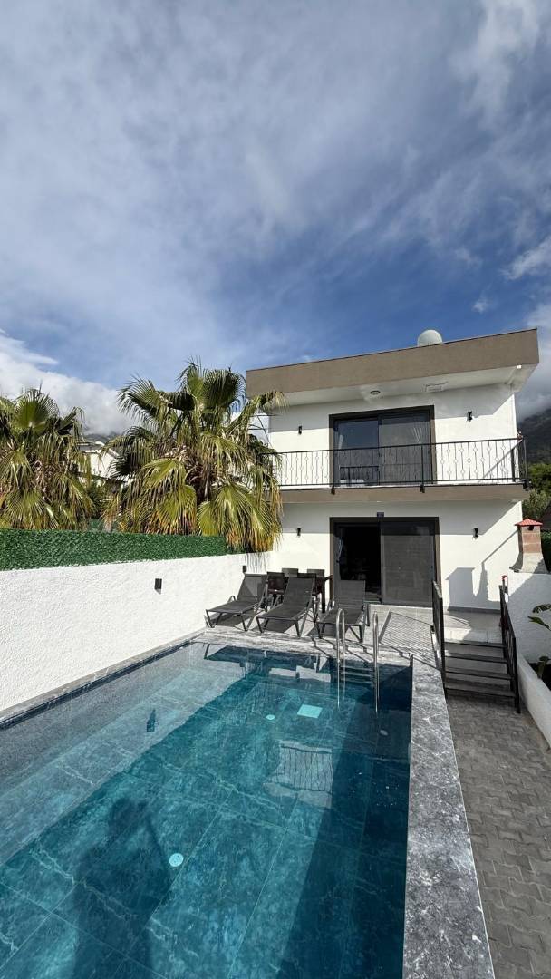 Fethiye Ölüdeniz'de Merkezi Konumda, Özel Havuzlu, Kiralık Villa 45797 — 2