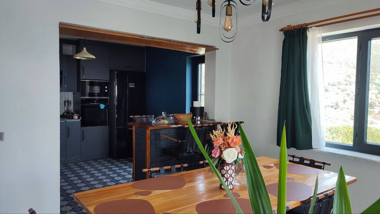 Marmaris Söğüt'te Enfes Deniz Manzaralı, Özel Havuzlu, Otantik Villa
