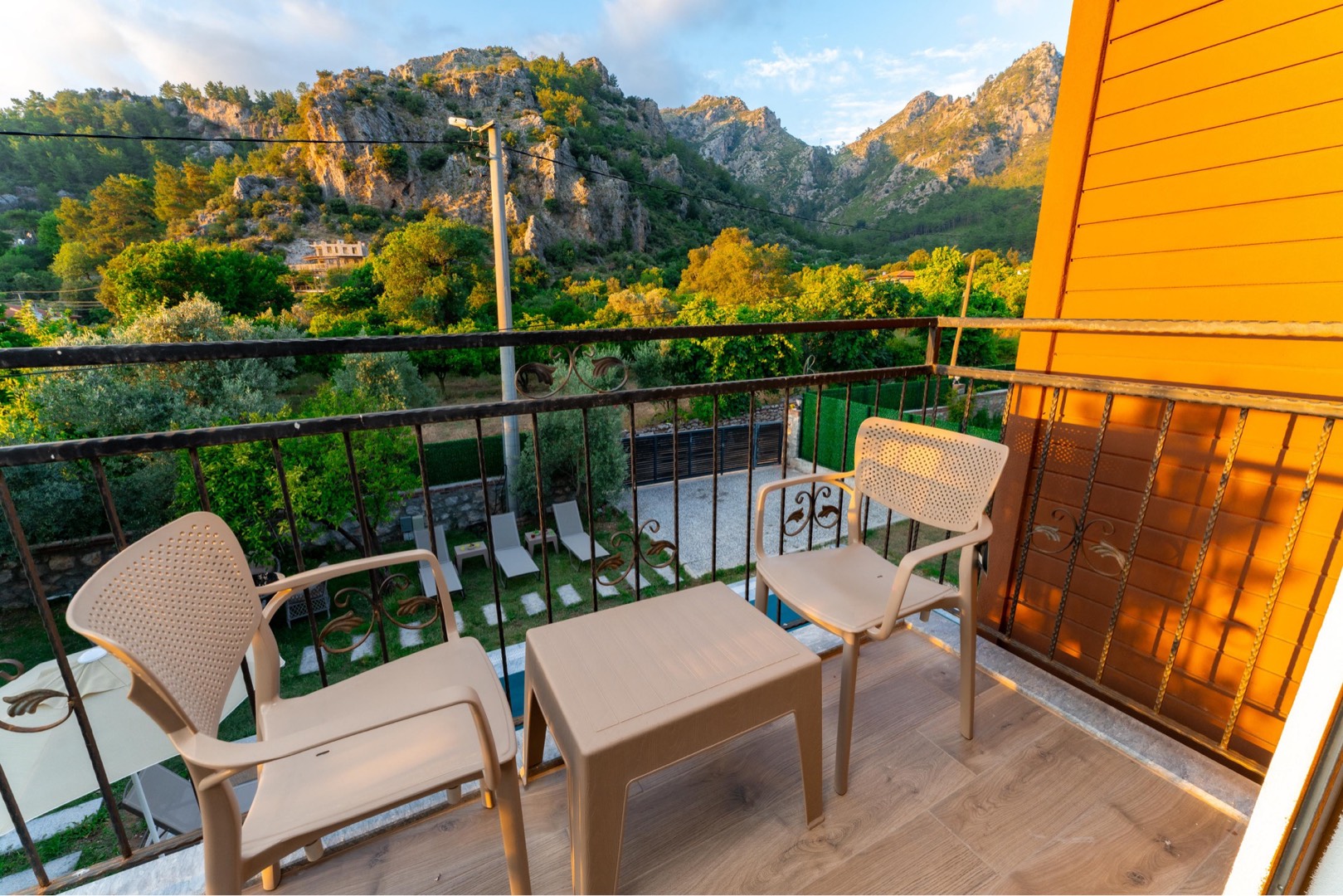 Marmaris Orhaniye'de Geniş Ailelere Uygun, Özel Havuzlu, Bahçeli Villa