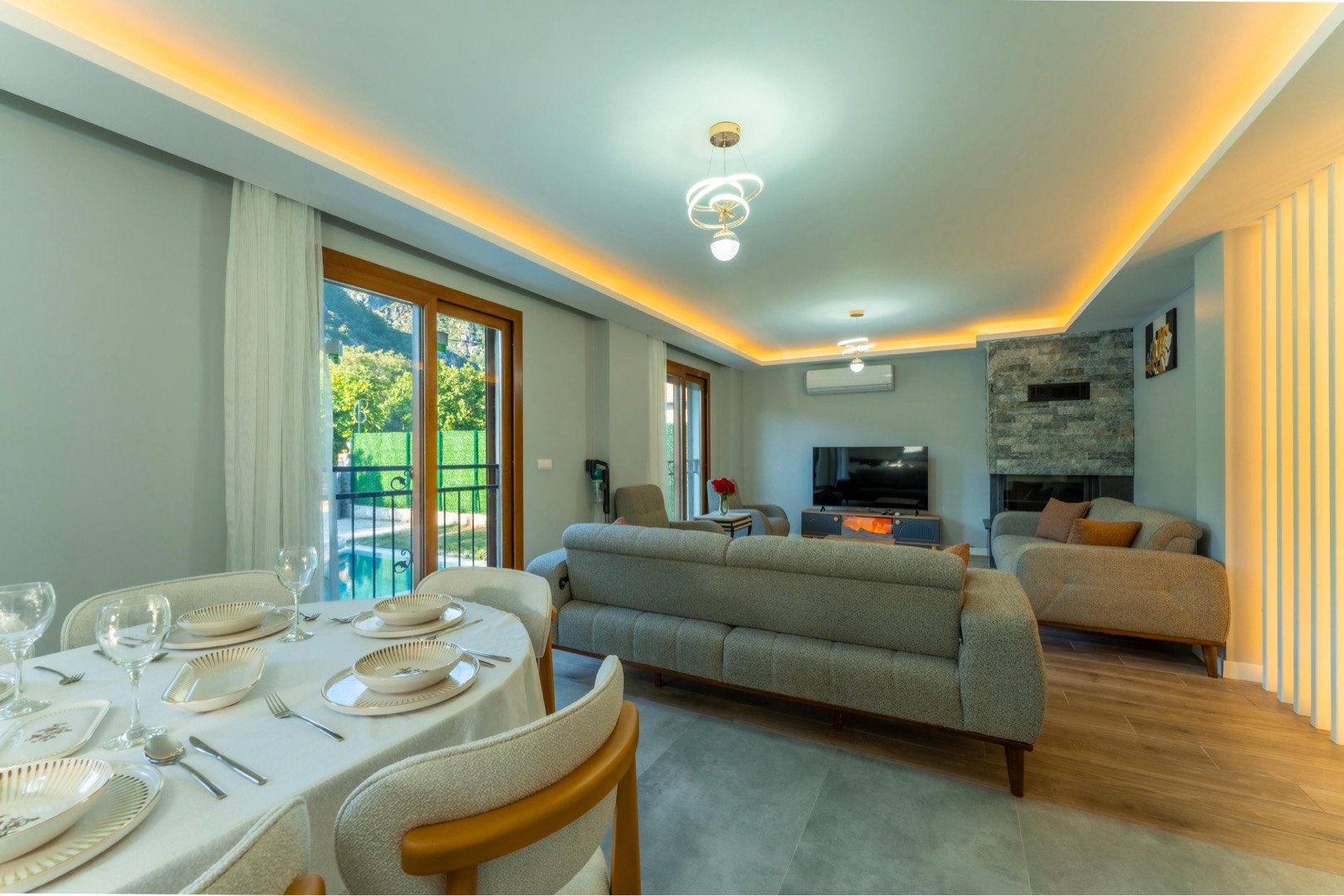 Marmaris Orhaniye'de Geniş Ailelere Uygun, Özel Havuzlu, Bahçeli Villa