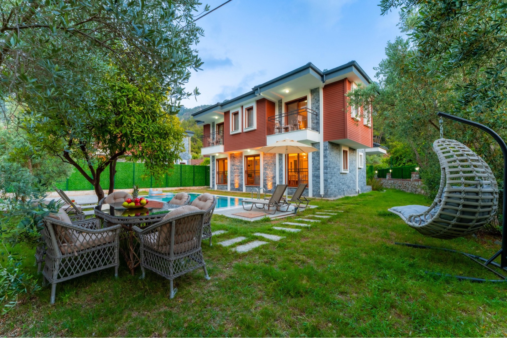 Marmaris Orhaniye'de Geniş Ailelere Uygun, Özel Havuzlu, Bahçeli Villa