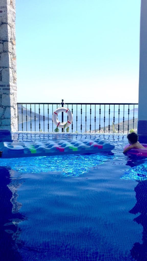 Kalkan Akbel'de Muhteşem Deniz Manzaralı, Özel Havuzlu, Kiralık Lüks Villa