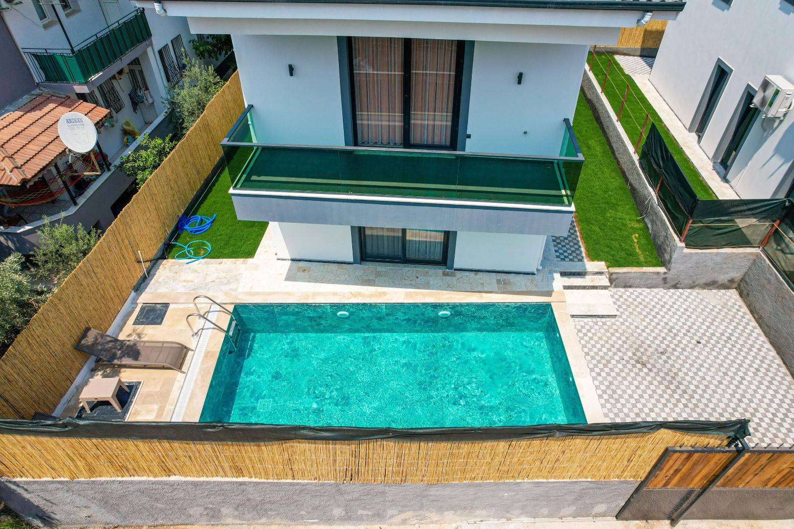 Fethiye'de Modern Mimarili, Özel Havuzlu, Yazlık Kiralık Villa
