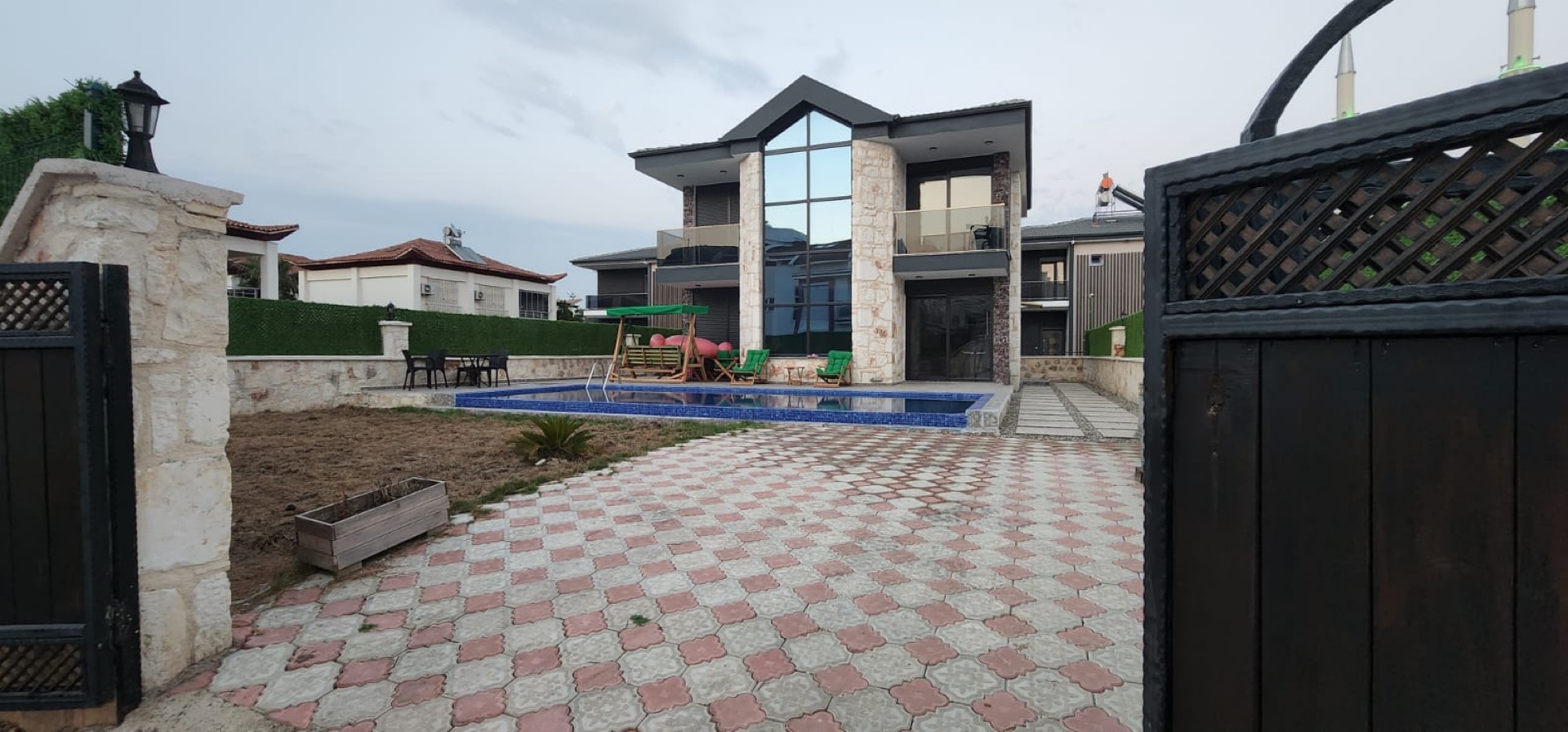 Antalya Belek'te Merkezi Konumda, Özel Havuzlu, Saunalı Kiralık Villa