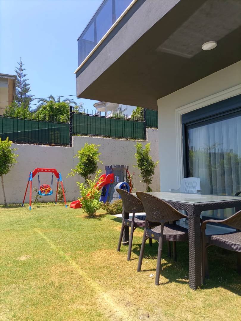 Antalya Alanya'da Geniş Ailelere Uygun, Özel Havuzlu, Konforlu, Kiralık Villa
