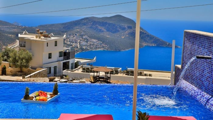Kaş Kalkan'da Muhteşem Doğa ve Deniz Manzaralı, Özel Havuzlu, Jakuzili, Kiralık Yazlık Villa