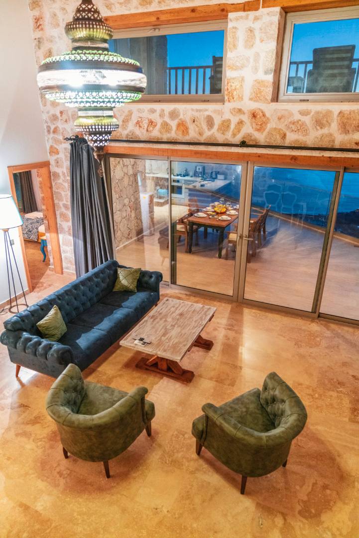 Kaş Kalkan'da Görülmeye Değer Deniz Manzarasına Sahip, Özel Havuzlu ve Jakuzili, Kiralık Villa