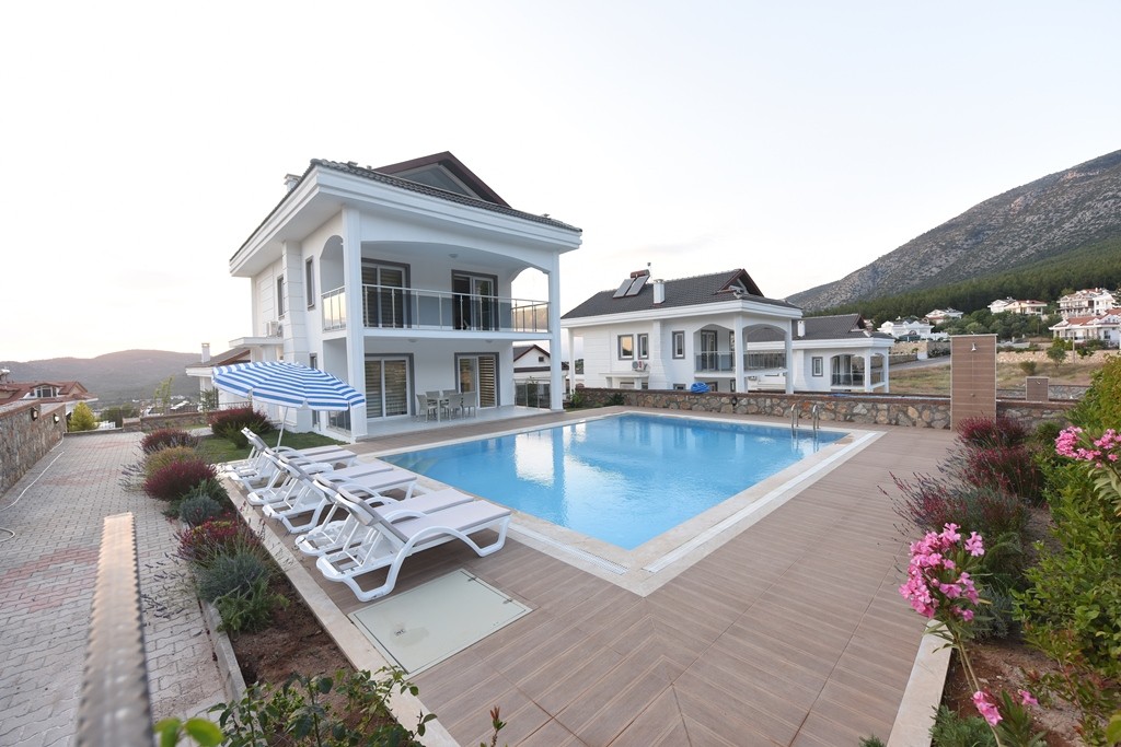 Fethiye Ovacık'ta Mükemmel Doğa Manzaralı Özel Havuzlu Lüks Villa
