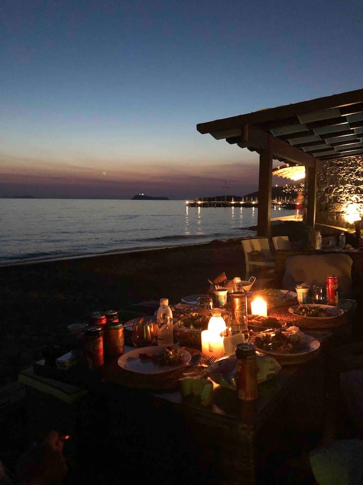 Bodrum'da Denize Sıfır, Özel Havuzlu, Eşsiz Romantiklikte, Taş Ev