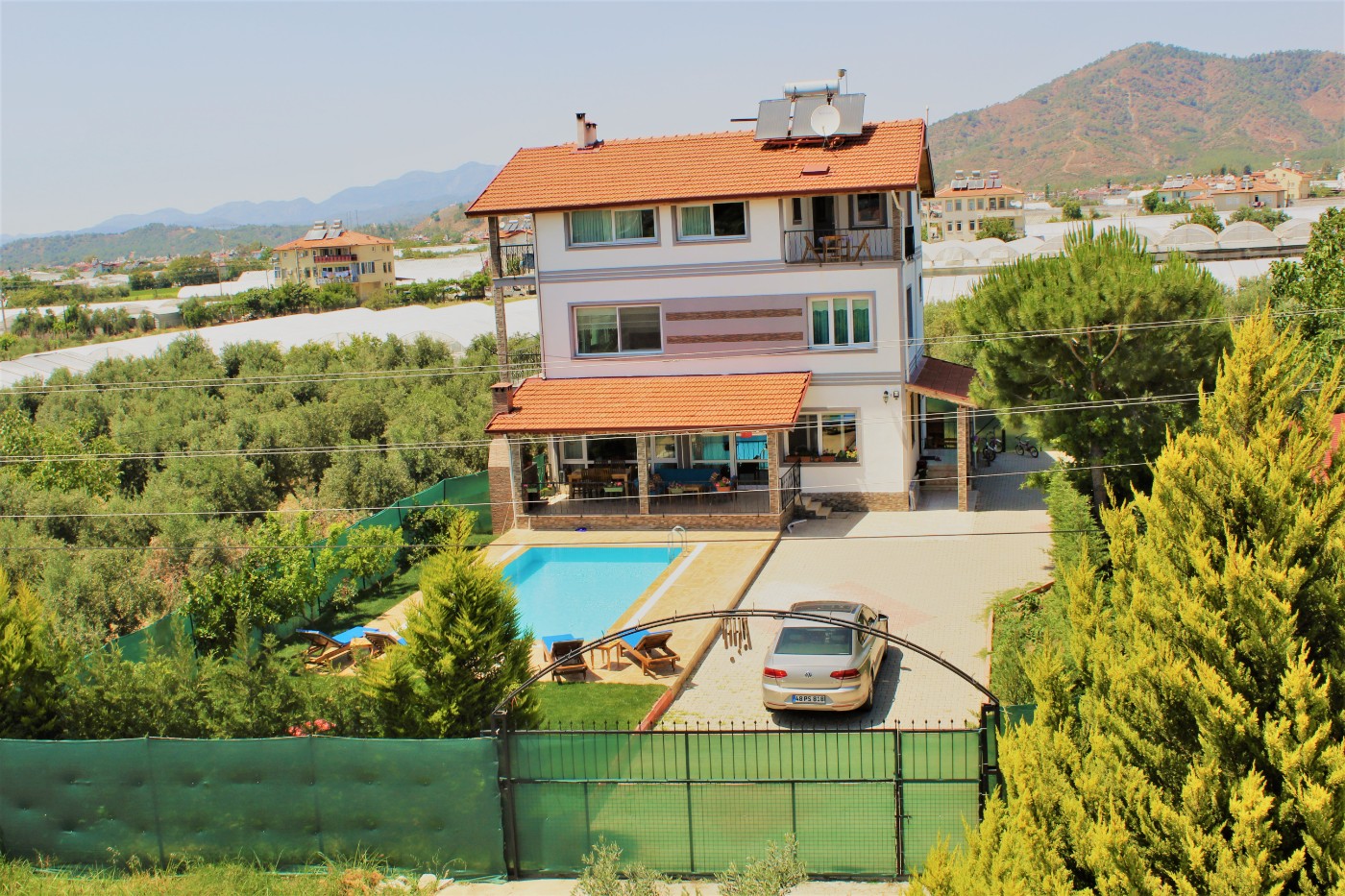 Fethiye Çamköy'de Huzuru Hissedebileceğiniz, Özel Havuzlu, 5+2 Korunaklı Kiralık Villa