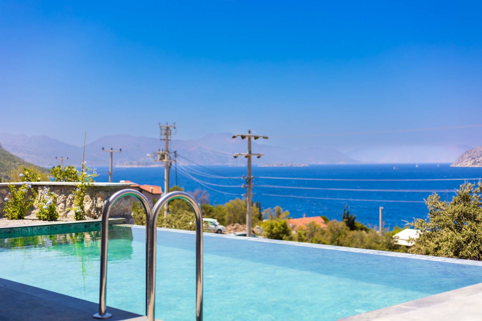 Marmaris Söğüt'te Muhteşem Deniz Manzarasına Sahip, Özel Havuzlu, Kiralık Villa