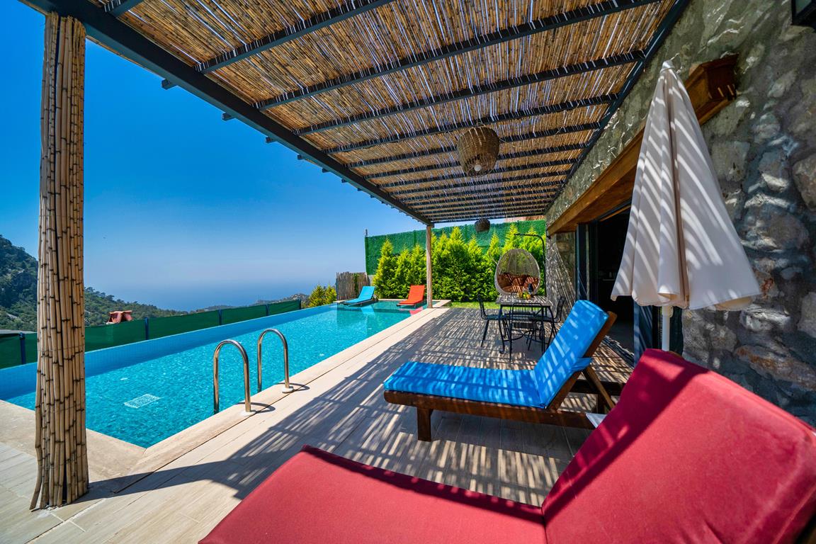 Fethiye Faralya'da Eşsiz Deniz ve Doğa Manzaralı, Özel Havuzlu, 2+1 Villa