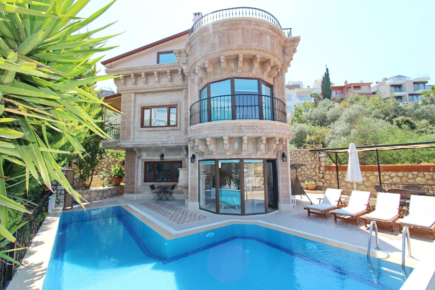 Kaş Kalkan'da Eşsiz Deniz Manzaralı, Özel Havuzlu, 3+1 Villa