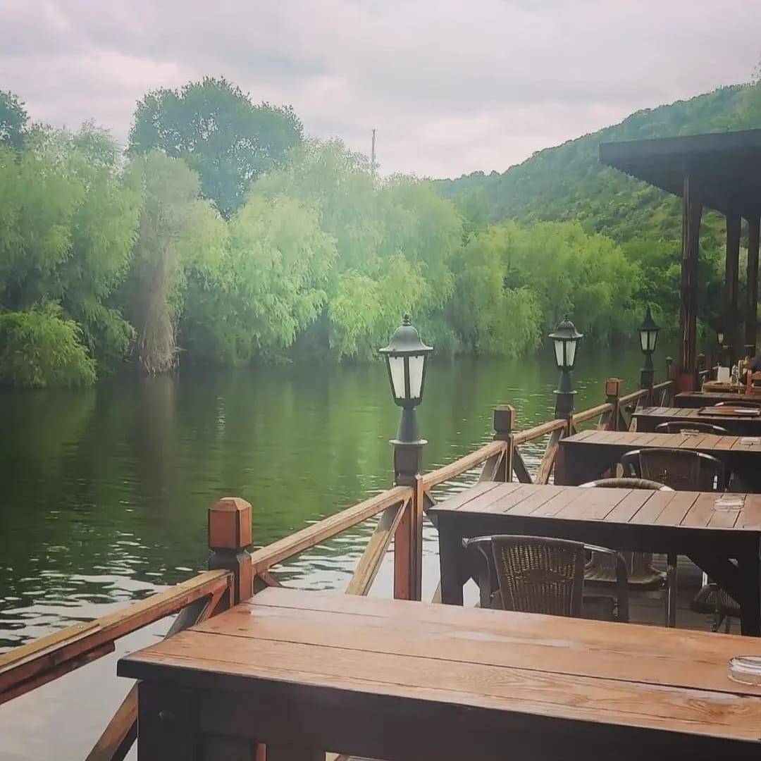 İstanbul Ağva'da Doğa İle İç İçe, Nehir Kenarında, Jakuzili Bungalov