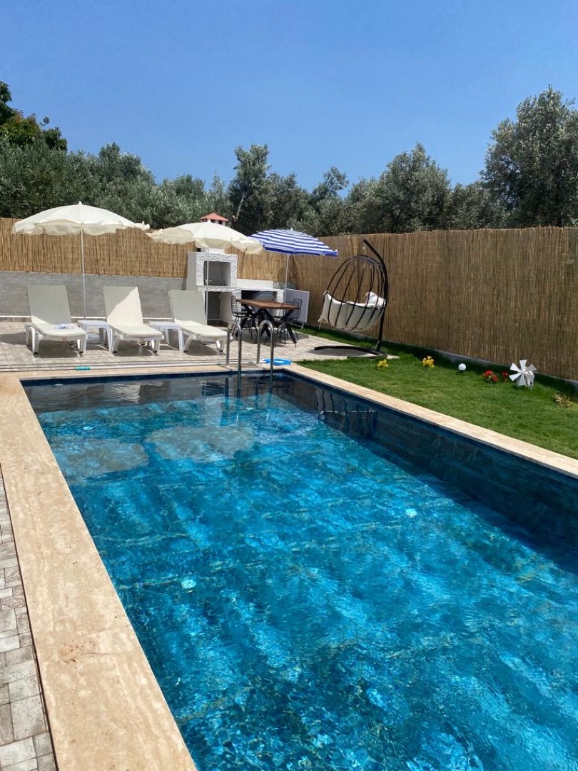 Muğla Fethiye'de Merkeze Yakın Konumda, Özel Havuzlu, Modern Villa