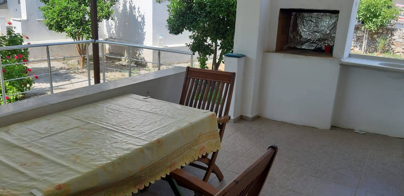 Bodrum Mazıköy'de Denize Sıfır, Merkeze Yakın Konumda, Tatil Evi