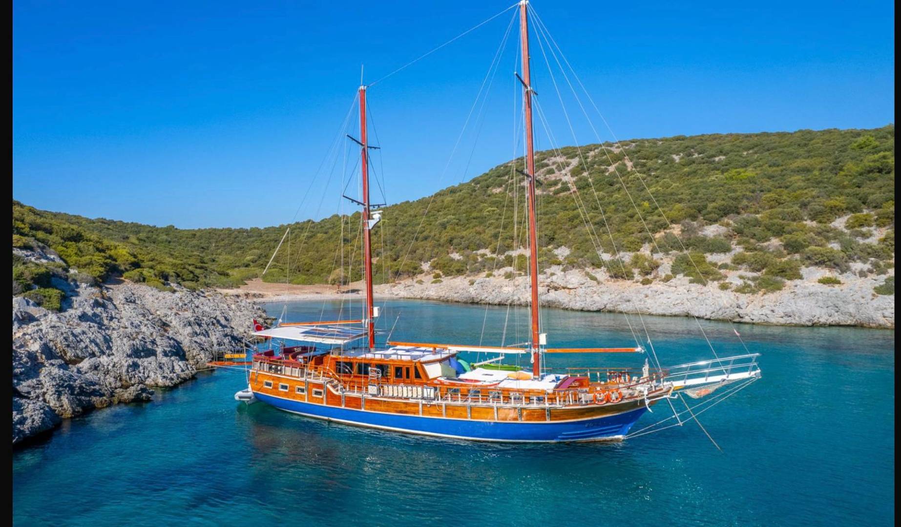 Bodrum'un Eşsiz Maviliklerinde, 22 Metre, 6 Kabinli, Kiralık Gulet