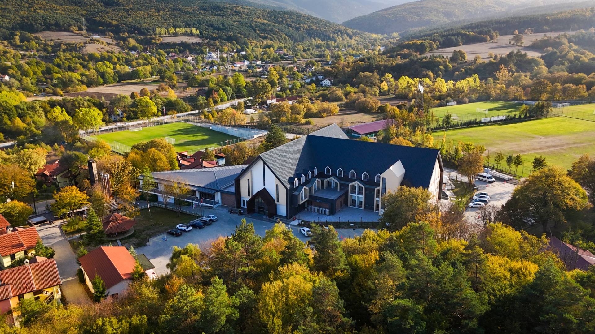 Bolu Abant'ta Sakin Konumda, Kapalı Ortak Havuzlu, Tatil Villası