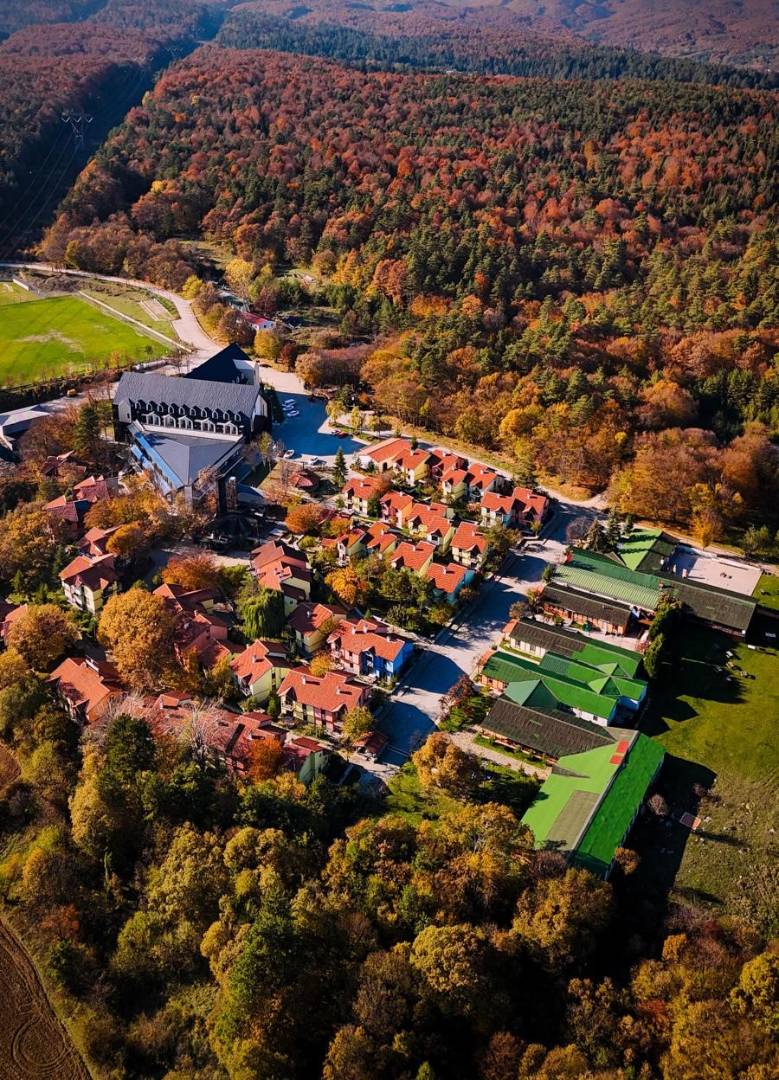 Bolu Abant'ta Sakin Konumda, Kapalı Ortak Havuzlu, Tatil Villası