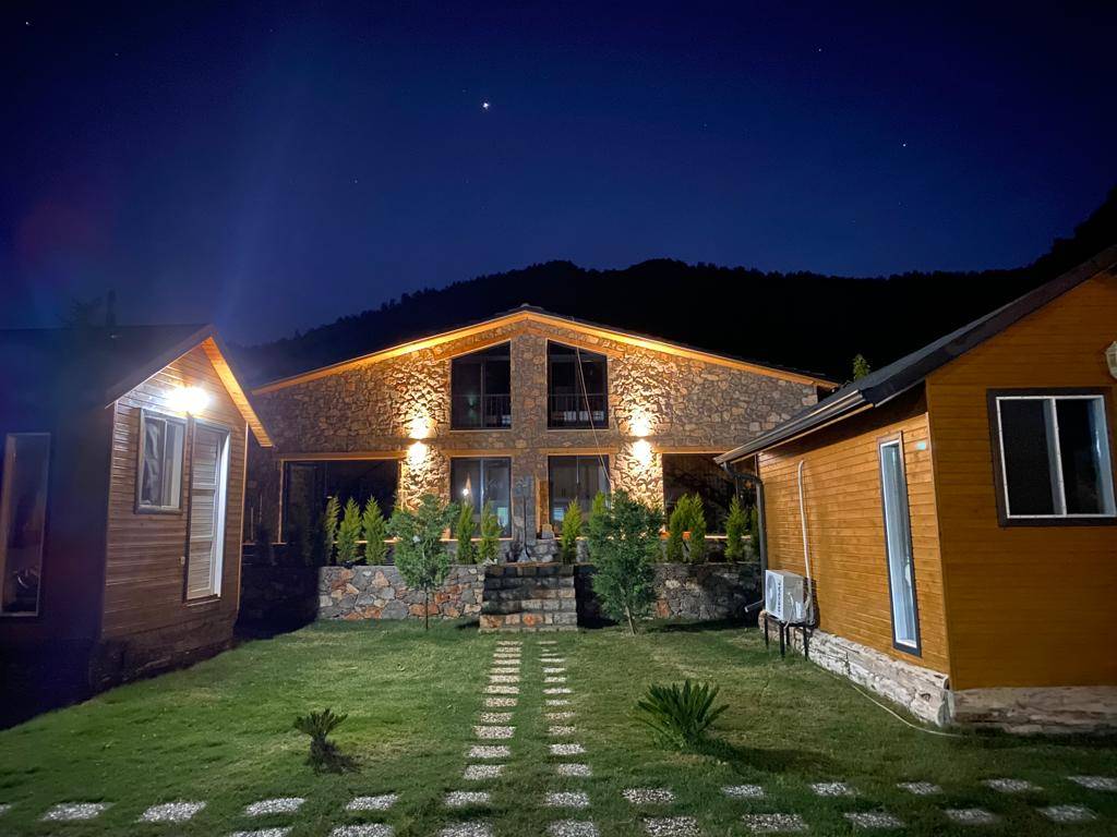 Muğla Dalaman'da Taş Mimarili, Doğa Manzaralı, Modern Villa