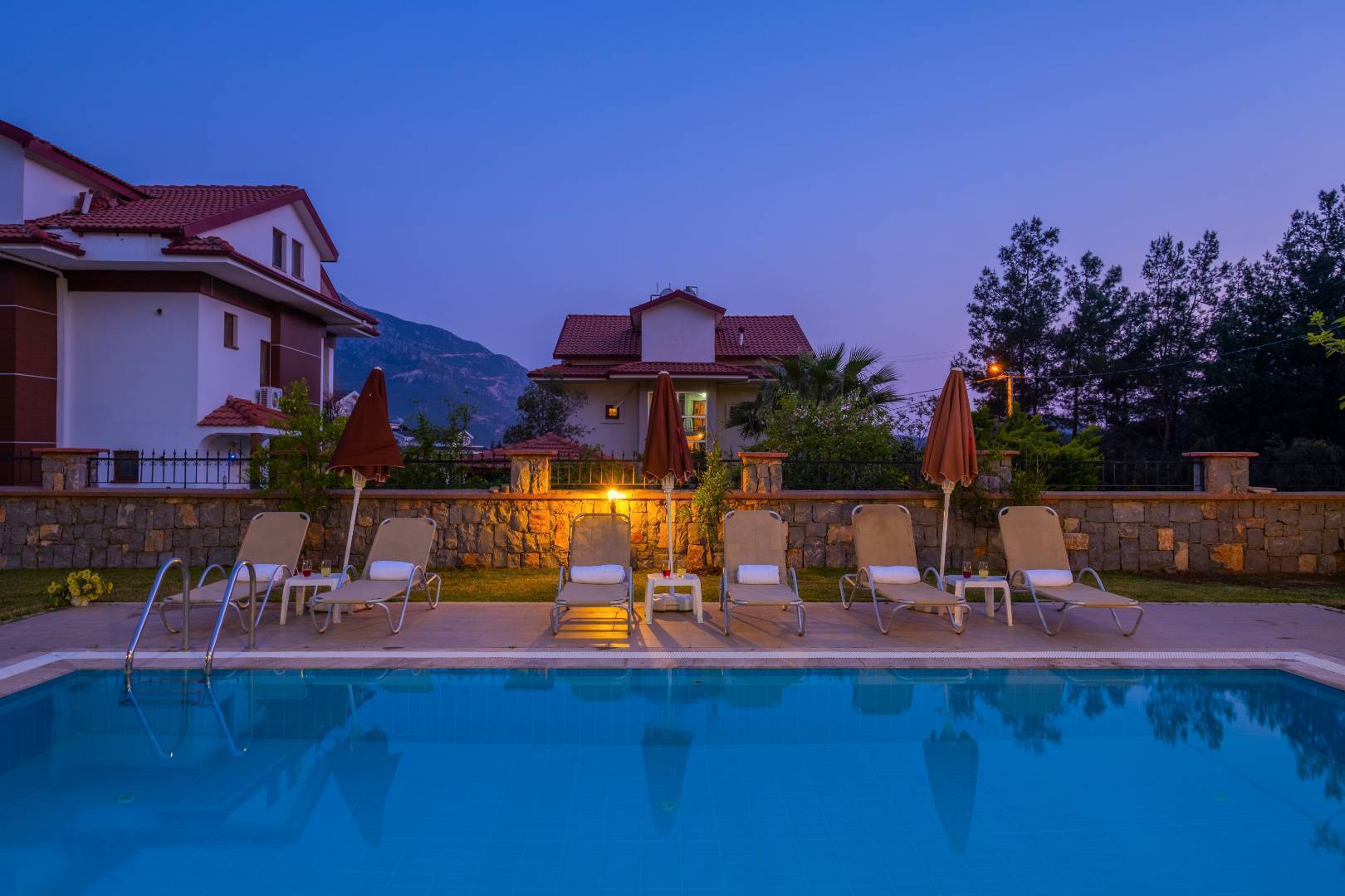 Fethiye Ovacık'ta Muhteşem Doğa Manzaralı, Özel Havuzlu, Teraslı Lüks Villa