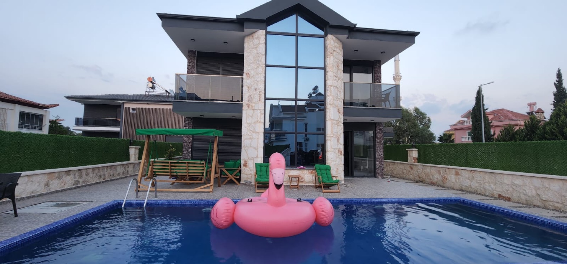 Antalya Belek'te Merkezi Konumda, Özel Havuzlu, Saunalı Kiralık Villa