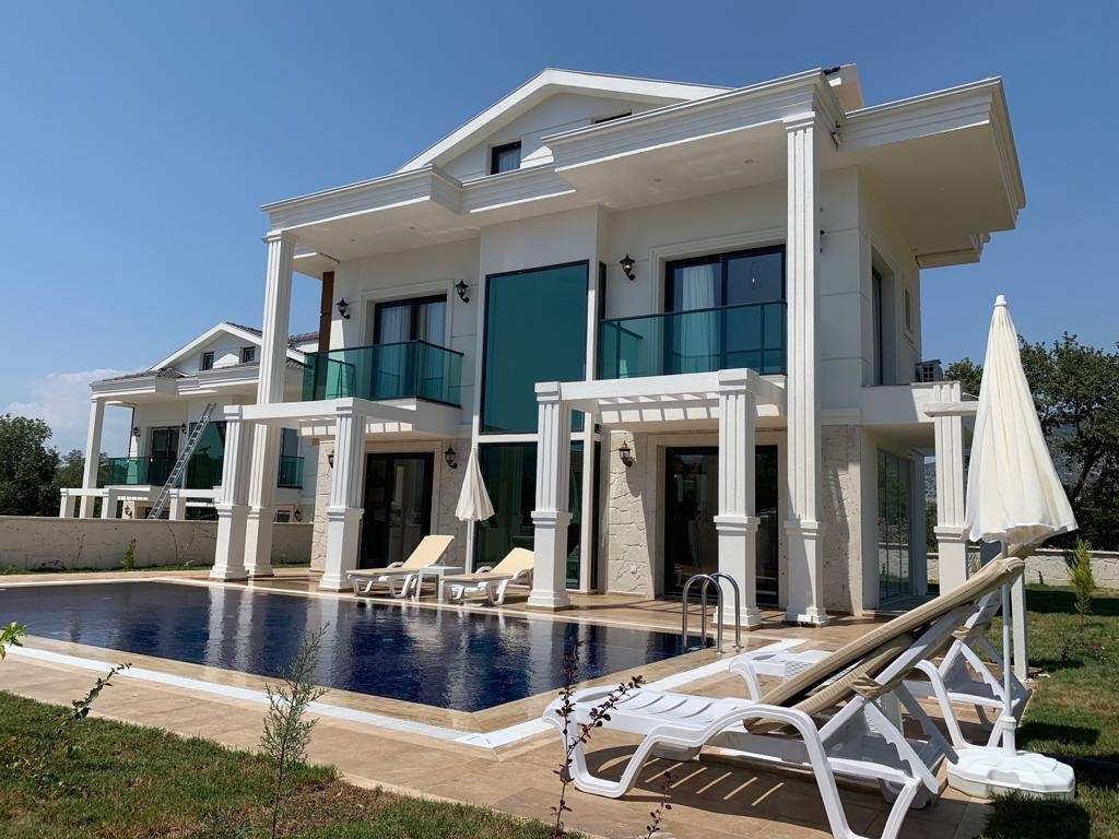 Fethiye Ölüdeniz'de Kalabalık Ailelere Uygun, Özel Havuzlu, Şık Villa