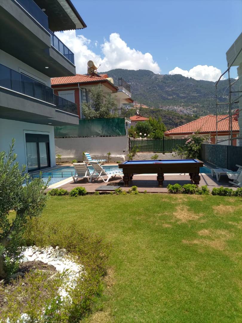 Antalya Alanya'da Geniş Ailelere Uygun, Özel Havuzlu, Konforlu, Kiralık Villa