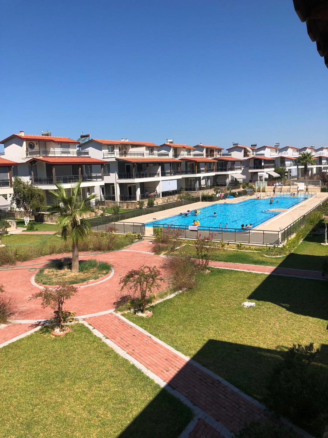 Kuşadası Güzelçamlı'da Milli Parka Yakın, Olimpik Havuzlu, 8 Kişilik Kiralık Villa