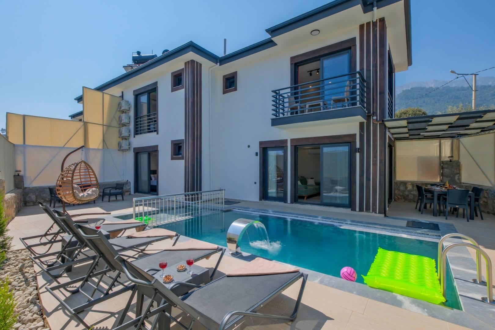 Fethiye Bozyer'de Doğa İle Baş Başa, Özel Havuzlu, 3+1 İkiz Villa
