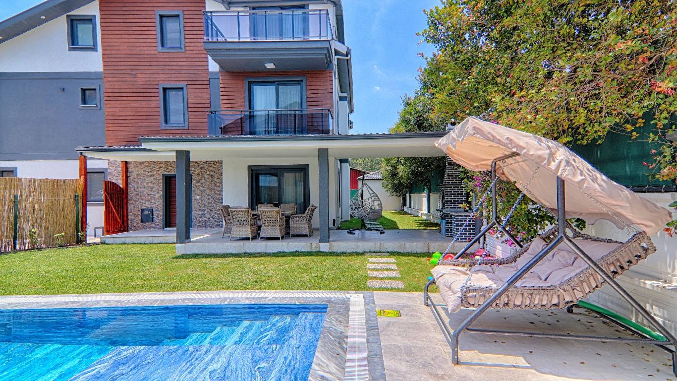 Göcek'te Kalabalık Aileler İçin Uygun, Özel Havuzlu, Lüks İkiz Villa-34308