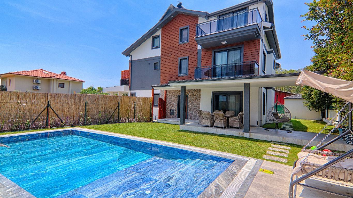 Göcek'te Kalabalık Aileler İçin Uygun, Özel Havuzlu, Lüks İkiz Villa-34308
