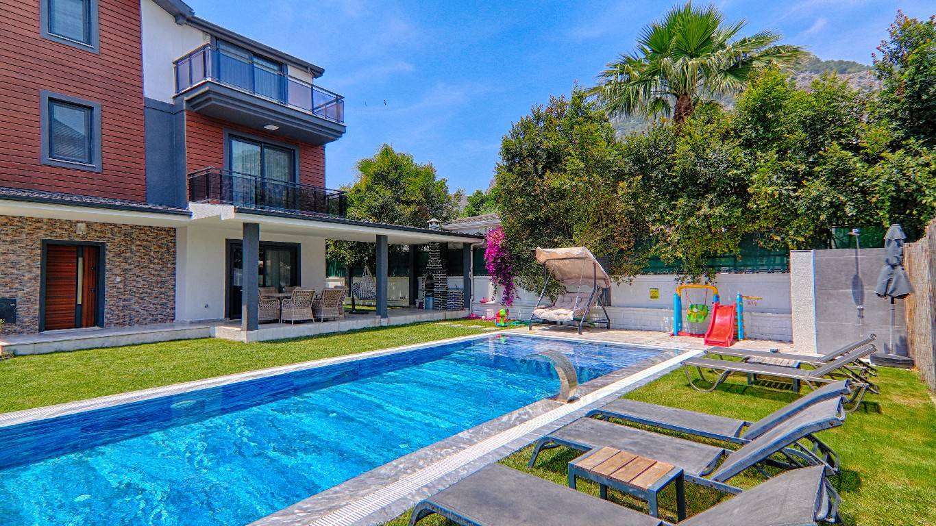 Göcek'te Kalabalık Aileler İçin Uygun, Özel Havuzlu, Lüks İkiz Villa-34308