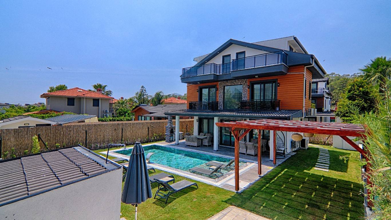 Fethiye Göcek'te Özel Havuzlu, Kalabalık Ailelere Uygun, Lüks Villa-34125