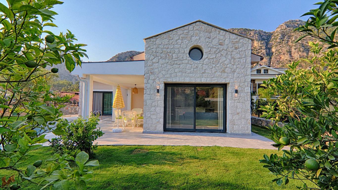 Fethiye Göcek'te Modern Dekore Edilmiş, Özel Havuzlu, Kiralık Villa-34111