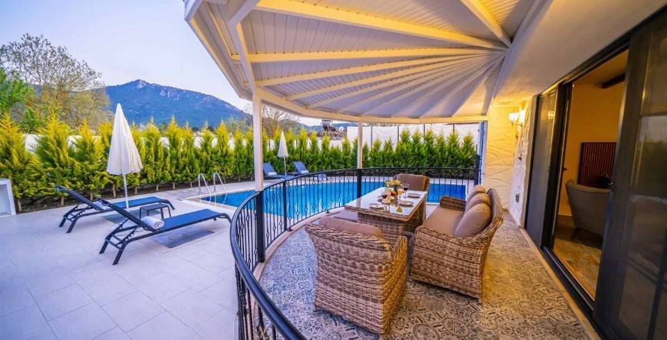 Fethiye Karakeçililer'de Nezih Konumda, Özel Havuzlu, Şık Villa