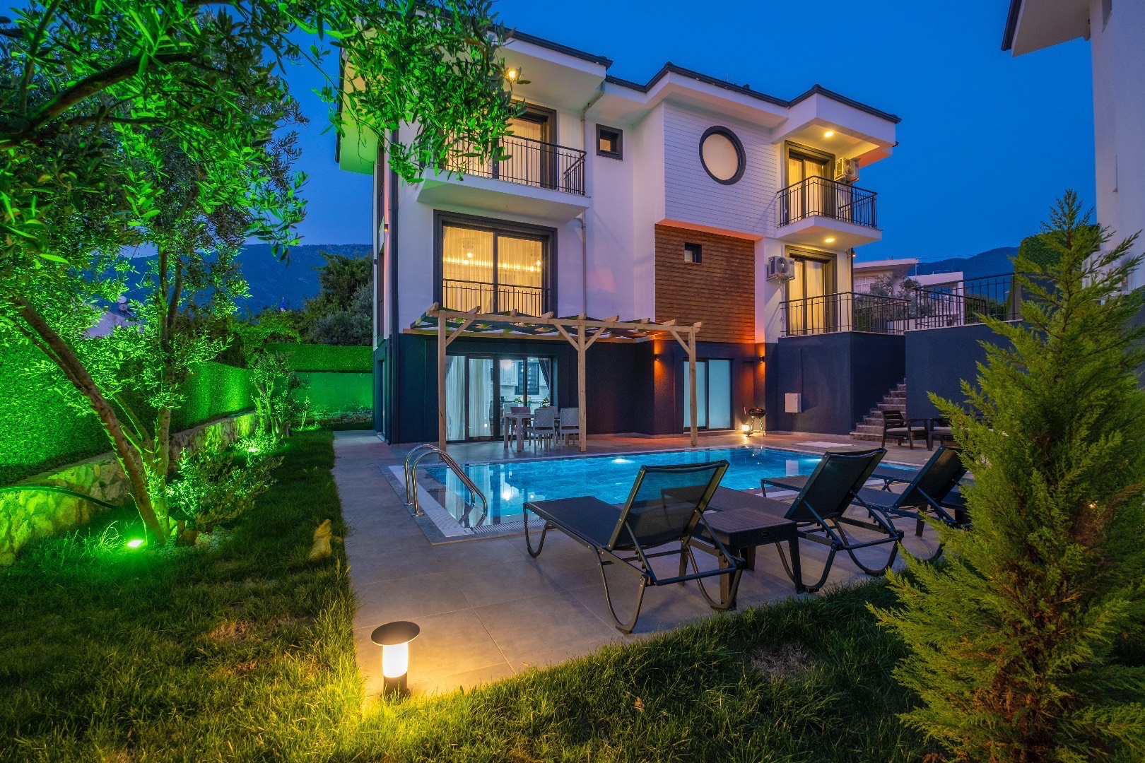 Fethiye Ölüdeniz'de Eşsiz Doğa Manzaralı, Özel Havuzlu, Lüks Villa-32337