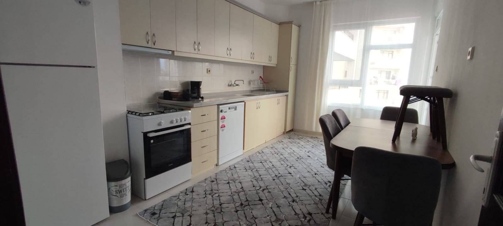Finike Sahilkent'te Elverişli Konumda, 6 Kişilik, 3+1, Kiralık Daire 
