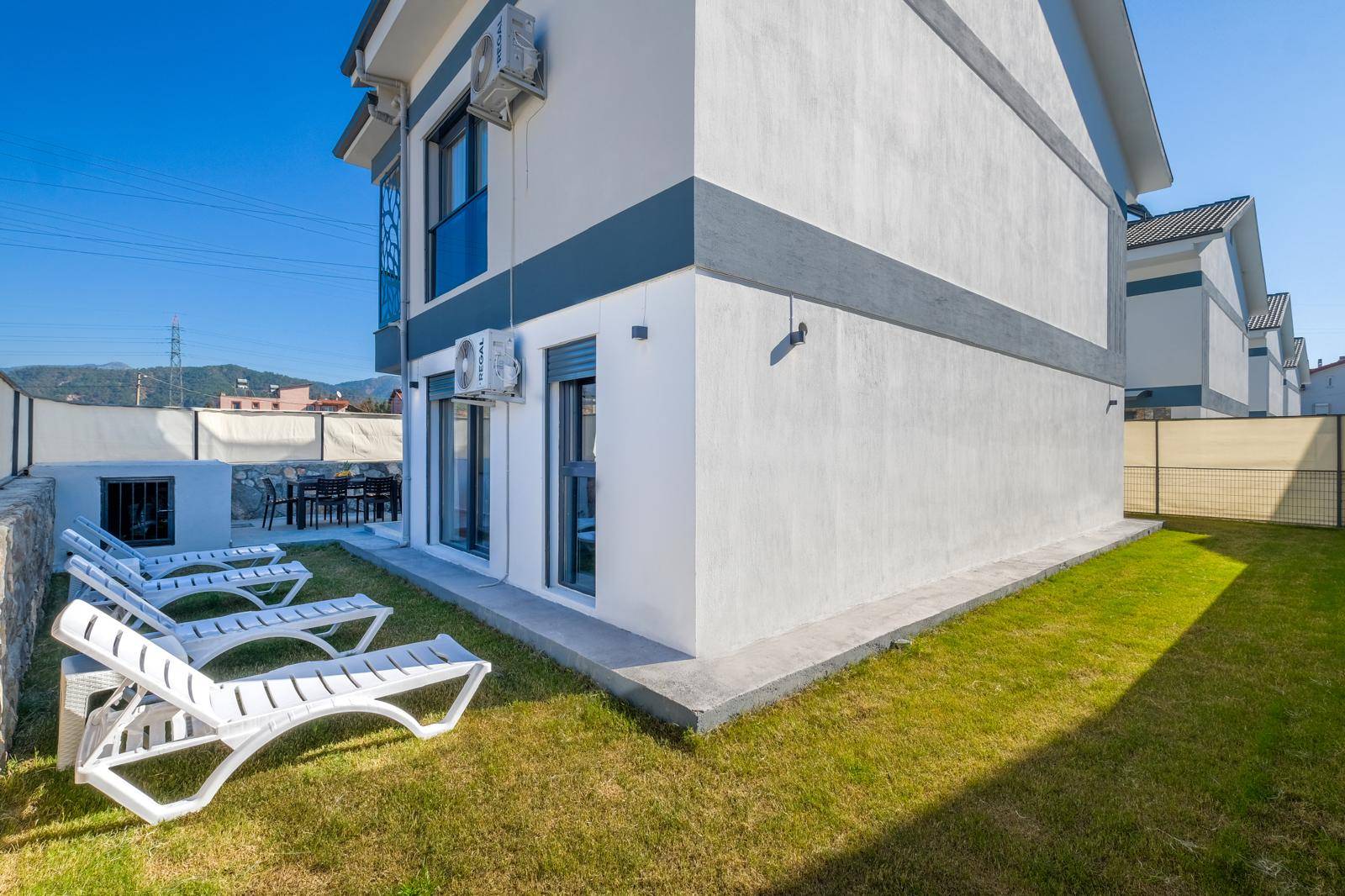 Fethiye Çiftlik'te Kalabalık Ailelere Uygun, Özel Havuzlu, Modern Tasarımlı Villa 