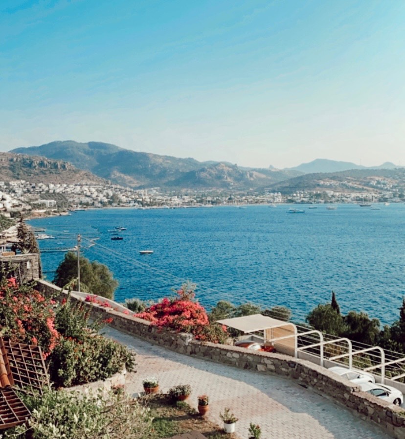 Muğla Bodrum'da Site İçerisinde, Çekirdek Ailelere Uygun, Şık Villa