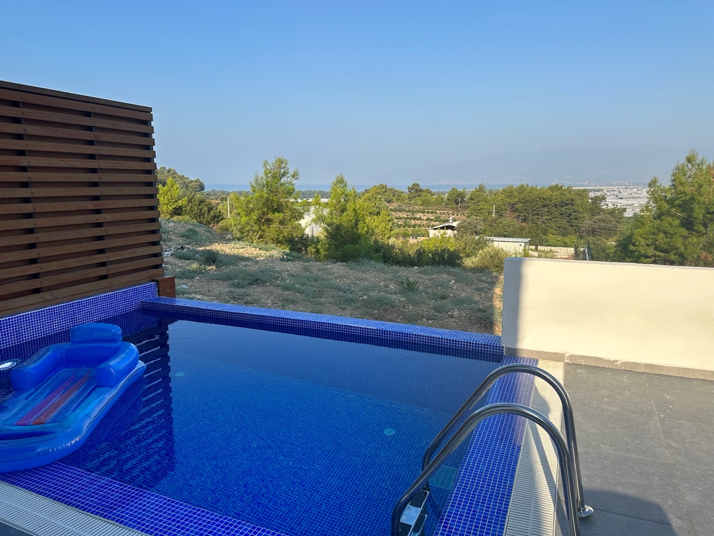 Antalya Kumluca'da Sakin Konumda, Özel Havuzlu, Lüks Tasarımlı Villa-34296