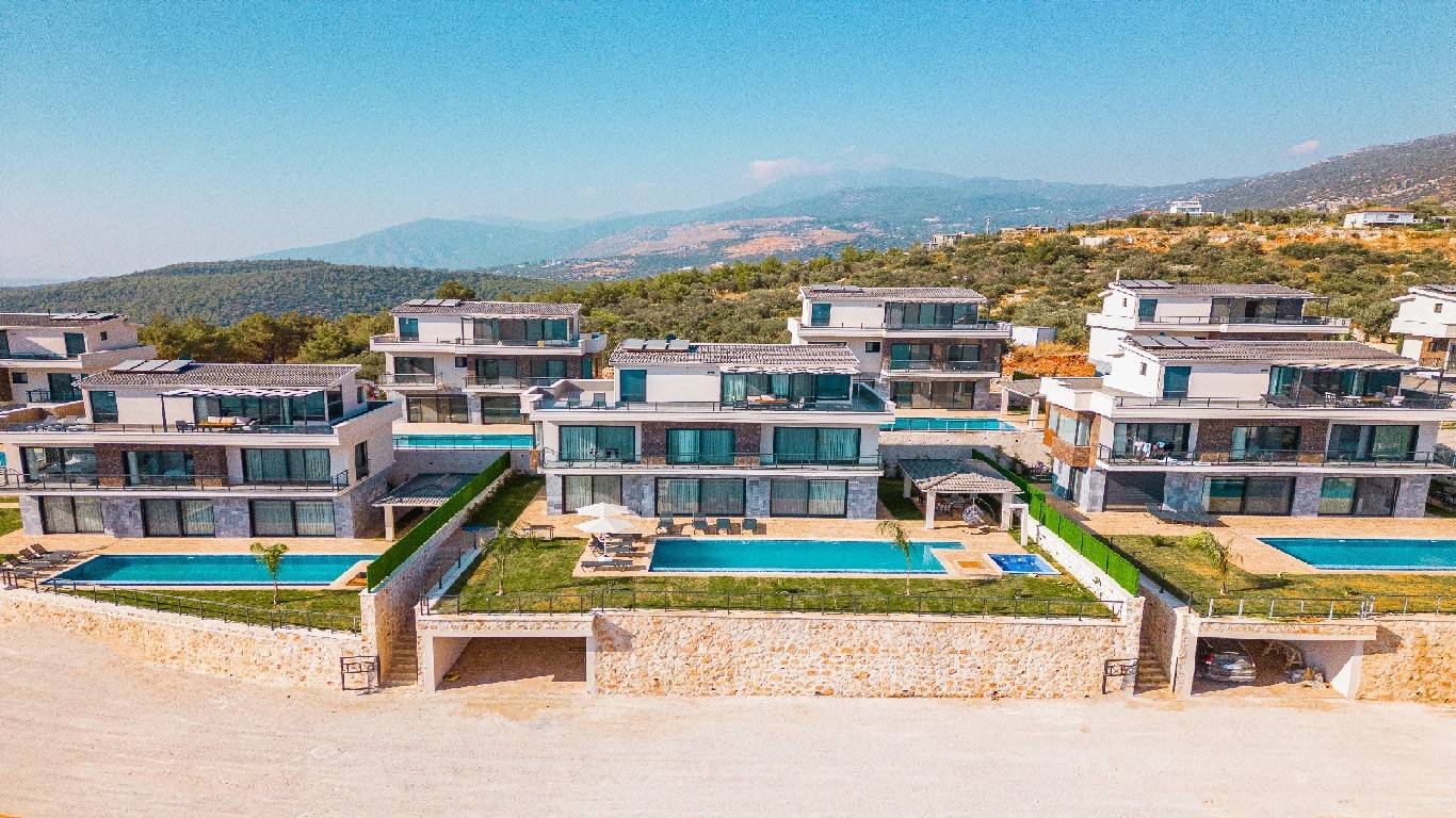 Kaş Kalkan'da Kalabalık Ailelere Uygun, Özel Havuzlu, Lüks Villa 