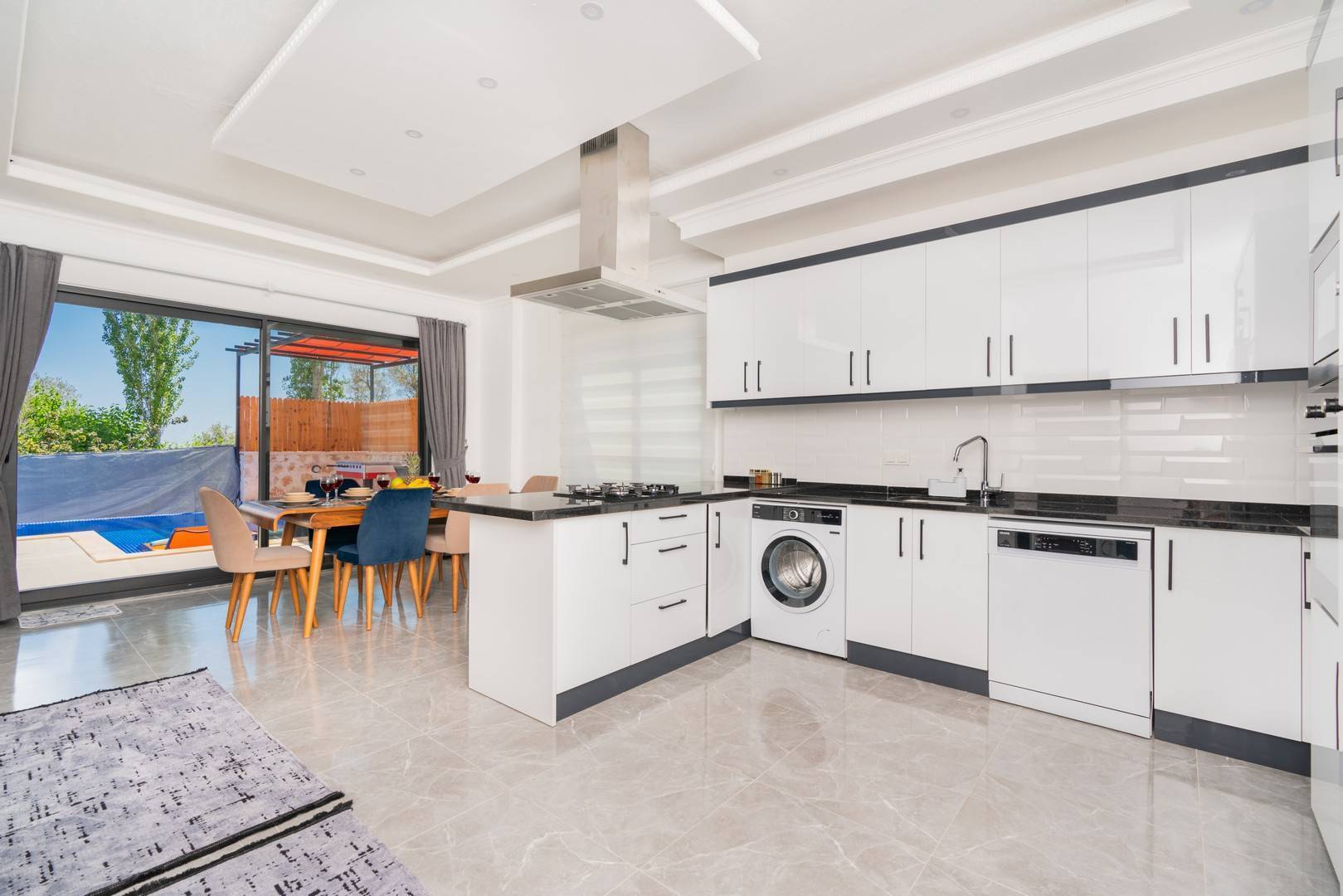 Kaş İslamlar'da Doğa Manzaralı, Özel Havuzlu, Jakuzili, Kiralık Villa