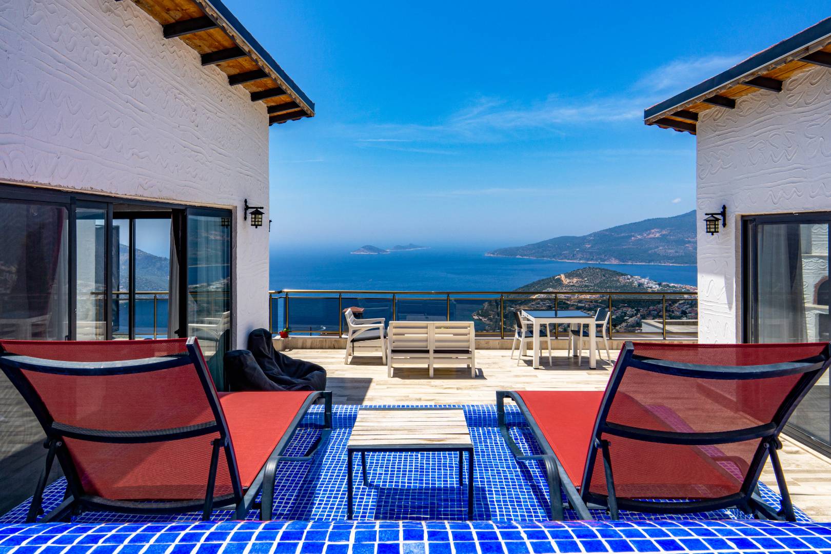 Kaş Bezirgan'da Balayı Çiftlerine Uygun, Özel Havuzlu, Kiralık Villa