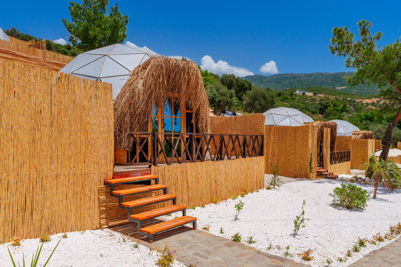 Kalkan Üzümlü'de Tesis İçerisinde, Özel Havuzlu, Modern Glamping