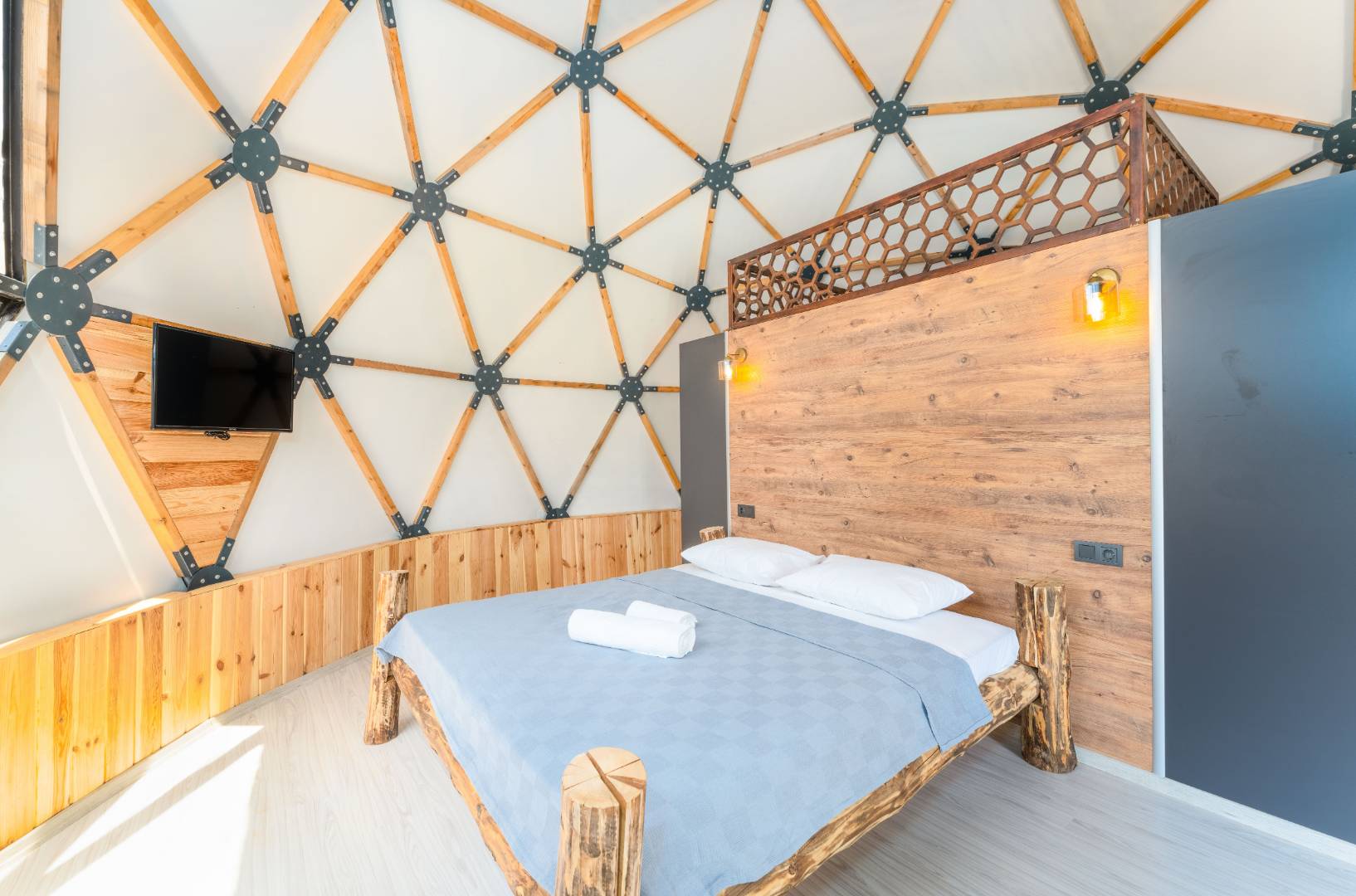 Kalkan Üzümlü'de Tesis İçerisinde, Özel Havuzlu, Modern Glamping