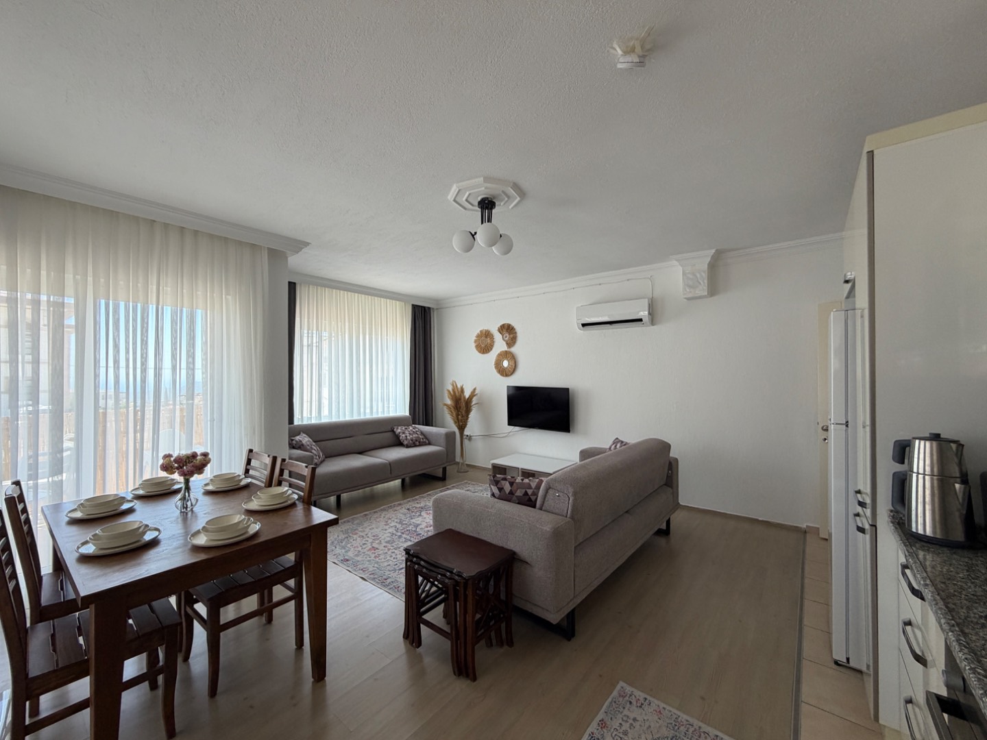 Kaş Andifli'de Çekirdek Ailelere Uygun, 2+1, Kiralık Apart