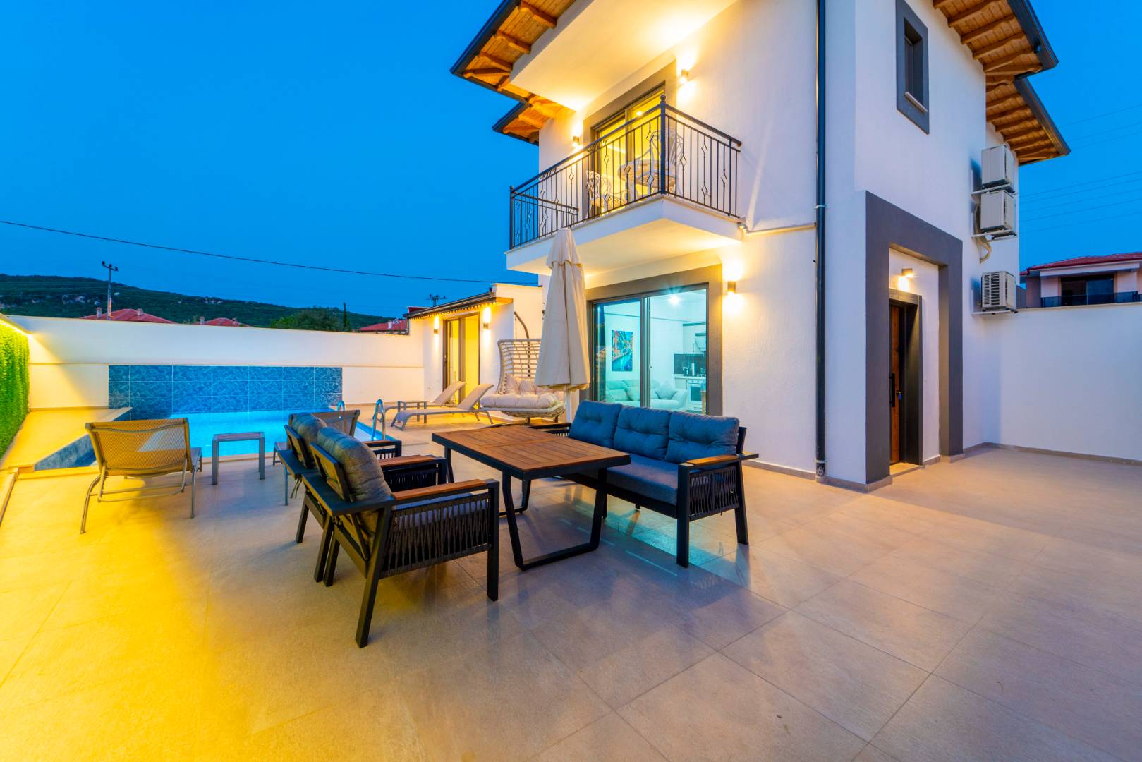 Kaş Andifli'de Doğa İle İç İçe, Özel Havuzlu, 2+1 Villa