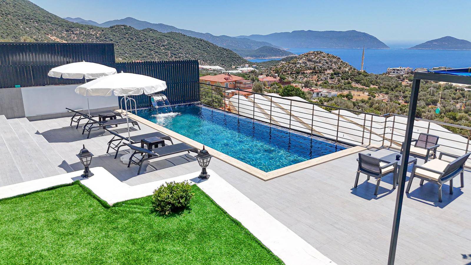 Kaş Belenli'de Muhteşem Doğa İçerisinde, Özel Havuzlu, Modern Tasarımlı Villa