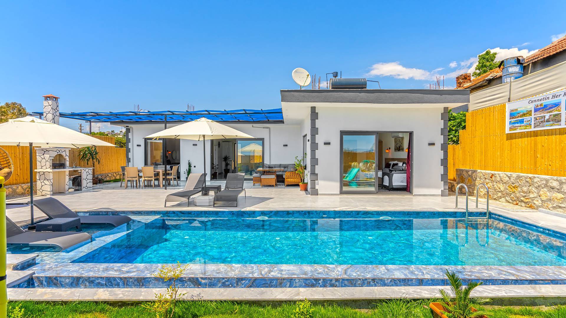 Kaş Çavdır'da Çekirdek Ailelere Uygun, Özel Havuzlu, Korunaklı Villa
